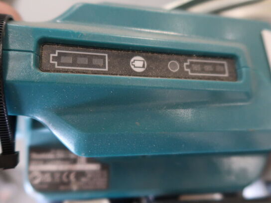 Rundsav MAKITA DRS780 med 2 batterier