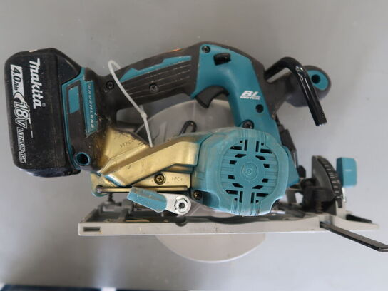 Rundsav MAKITA DHS680 med 1 batteri