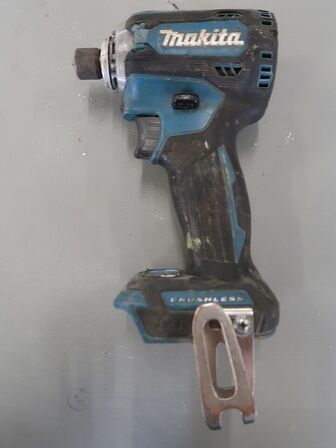 Bore-/skruemaskine MAKITA DTD171