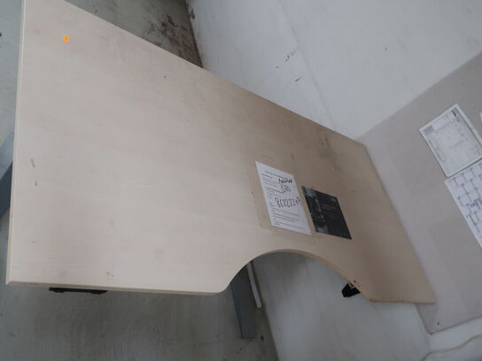 El hæve/sænke skrivebord