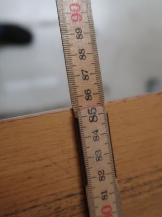 El hæve/sænke skrivebord