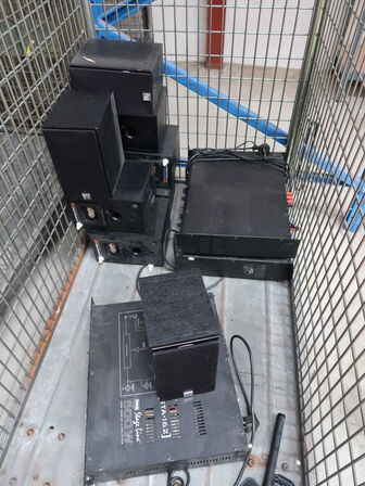 Højtaler inkl. Anlæg, stand og funktion ukendt