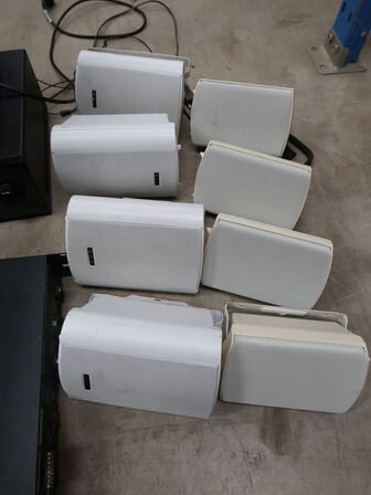 Højtaler inkl. Anlæg, stand og funktion ukendt