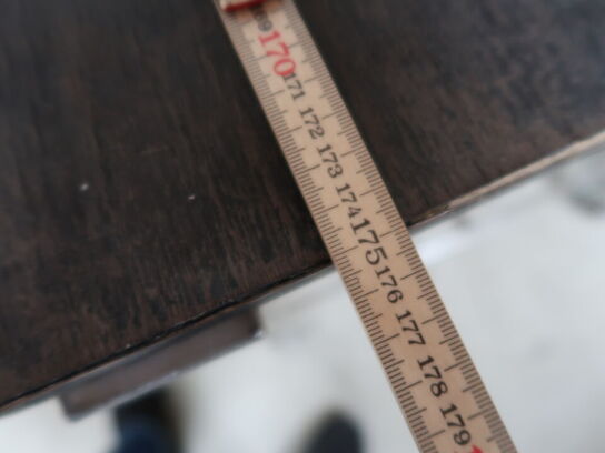 Arbejdsbord på hjul