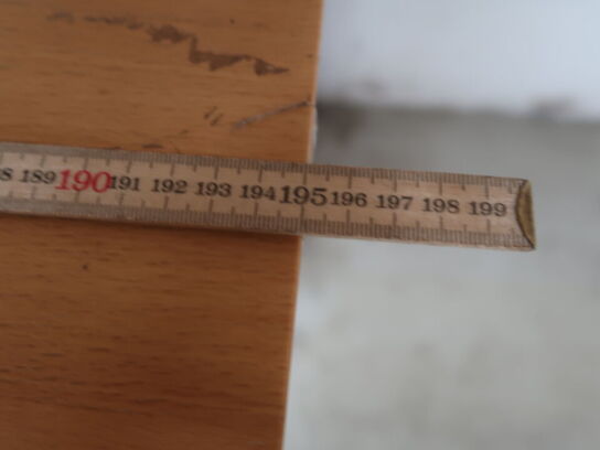 El hæve/sænke skrivebord