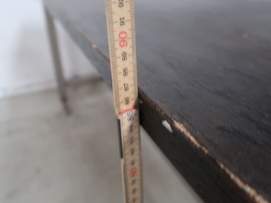 Arbejdsbord på hjul