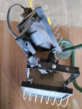 2 stk arbejdslamper samt folieomvikler