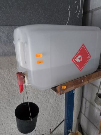 Div. Tønder med primer bl.a SHERWIN WILLIAMS m.m