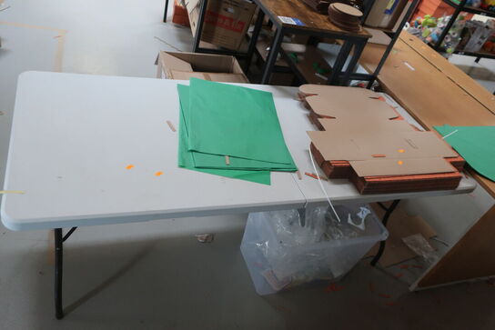 Plastfoldebord 