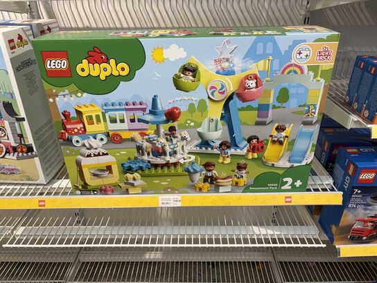 Ca. 60 kasser LEGO