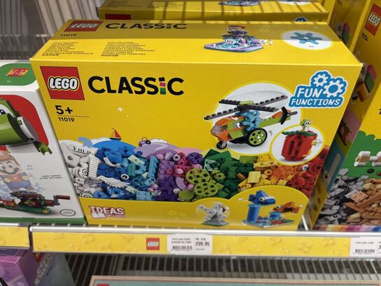 Ca. 60 kasser LEGO