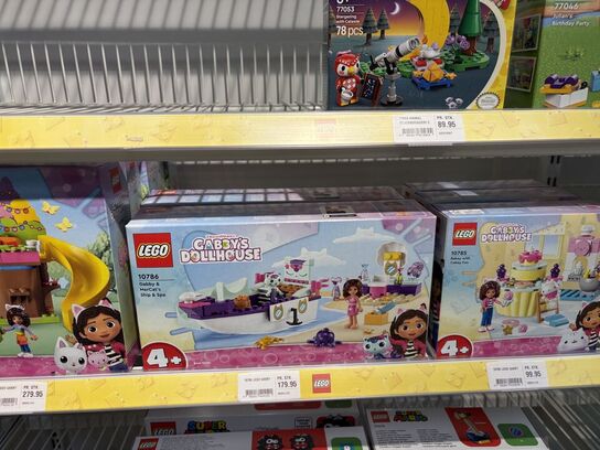 Ca. 60 kasser LEGO
