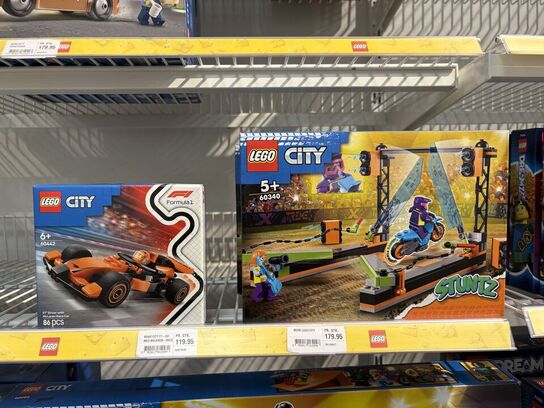 Ca. 60 kasser LEGO