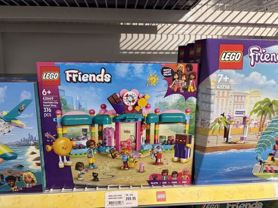 Ca. 60 kasser LEGO