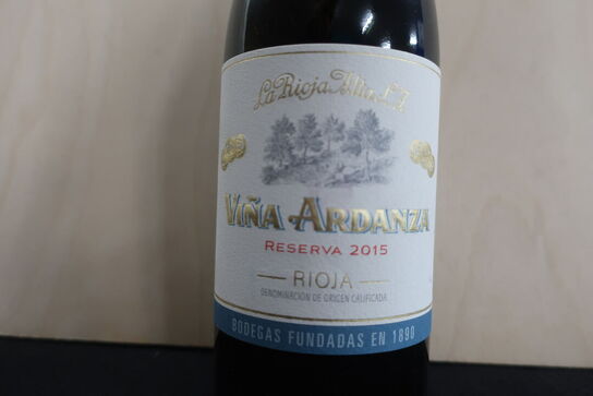 3 fl. Rødvin LA RIOJA ALTA, S.J. Vina Ardanza 2015