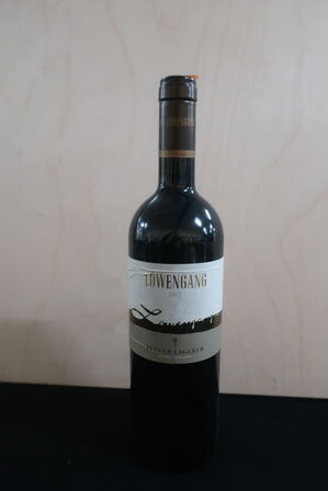 2 fl. Rødvin LÖWENGANG Carbenet 2012