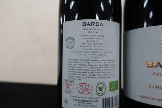 2 fl. Rødvin BARDA Pinot Noir 2018