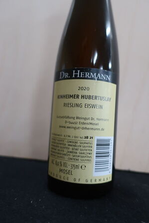 2 fl. Hvidvin DR: HERMANN Kinheimer Hubertuslay Riesling 2020
