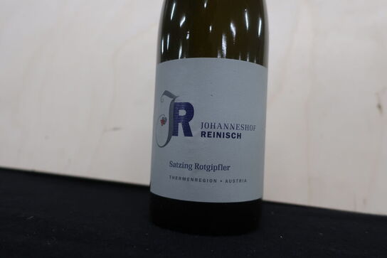 2 fl. Hvidvin JOHANNESHOF REINISCH Satzing Rotgipfler 2016