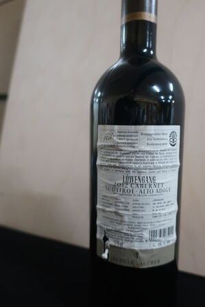 2 fl. Rødvin LÖWENGANG Carbenet 2012