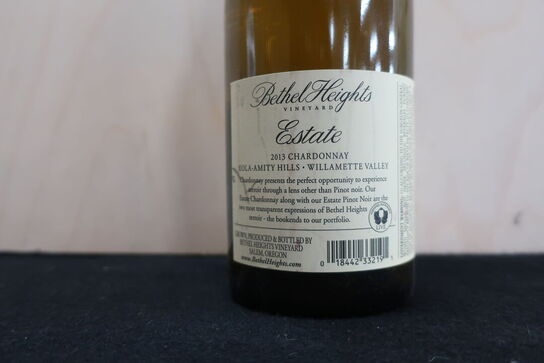 2 fl. Hvidvin BETHEL HEIGHTS Estate 2013