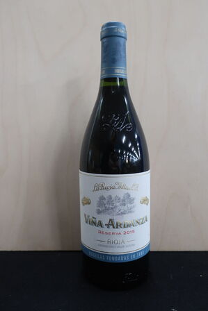 3 fl. Rødvin LA RIOJA ALTA, S.J. Vina Ardanza 2015