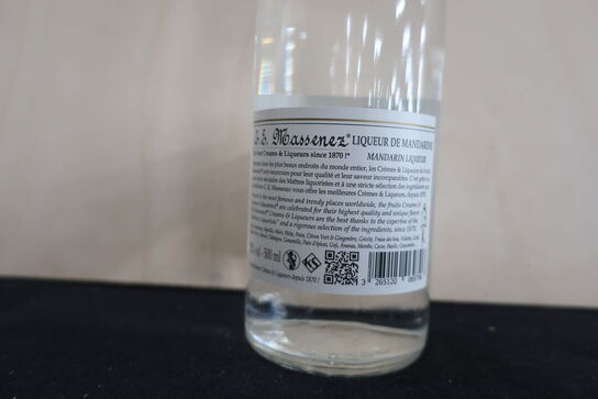 3 fl. Likør G.E. MASSENEZ Mandarine