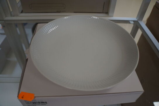 Dyb tallerken ROYAL COPENHAGEN COUPÉ RIFLET