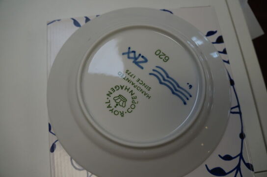 Tallerken ROYAL COPENHAGEN MEGA RIFLET