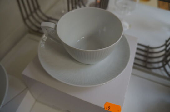 Kop & Underkop ROYAL COPENHAGEN HVID RIFLET