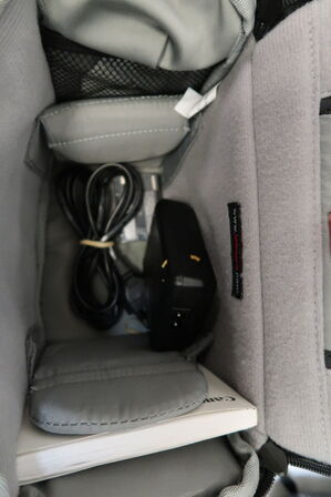 Spejlreflekskamera CANON EOS 450D med taske