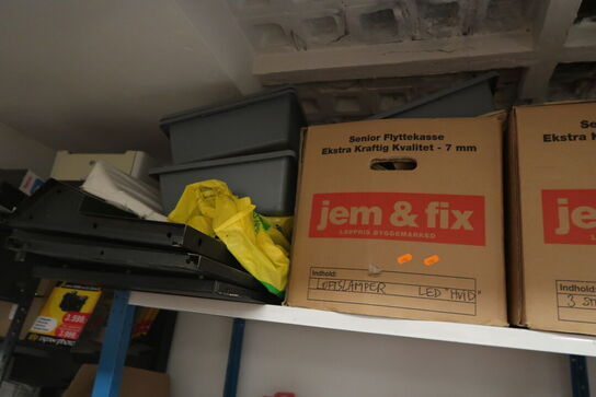 Kasse med loftslamper LED