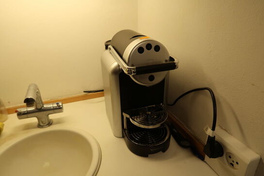 Kaffemaskine NESPRESSO