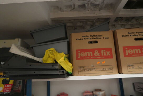 Kasse med loftslamper LED