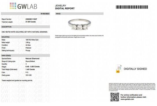 3-stens brillant alliancering, ca 1.48 ct, Top Wesselton-VS. GWLAB