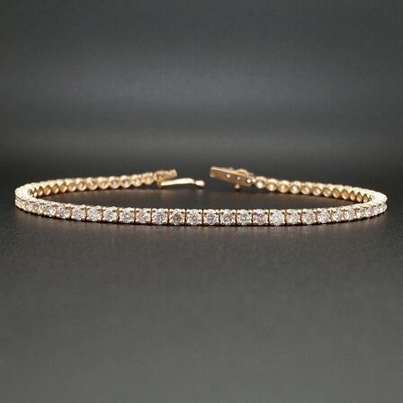 Armbånd 4,45 ct. Naturlige PINK diamanter i 14kt rosa guld. AIG