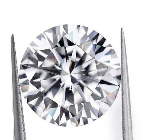3,01 ct. brillantsleben laboratorieskabt diamant, IGI certificeret