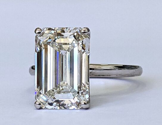 Kæmpe 9,35 ct Diamant og 18 kt. hvidguldring (Lab fremstillet*) IGI