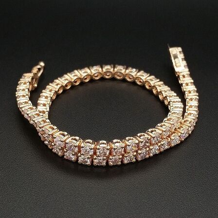 Armbånd 4,45 ct. Naturlige PINK diamanter i 14kt rosa guld. AIG