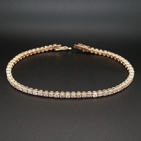 Armbånd 4,45 ct. Naturlige PINK diamanter i 14kt rosa guld. AIG