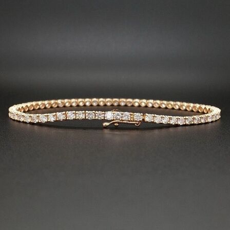 Armbånd 4,45 ct. Naturlige PINK diamanter i 14kt rosa guld. AIG