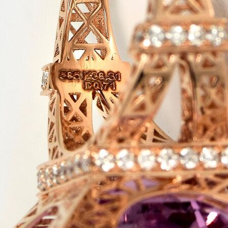 Imponerende 39,02 ct. VIVID kunzit, og diamantring i 14 kt. rosèguld, IGI.