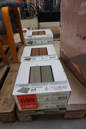 7 pk Terrassefliser, Komposit à 4 stk 30x30 cm Teak/grå 