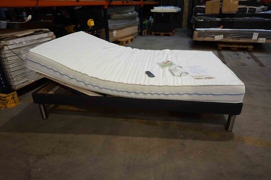 Vega Elevationsseng med Supportho Comfort madras 120x200 cm 