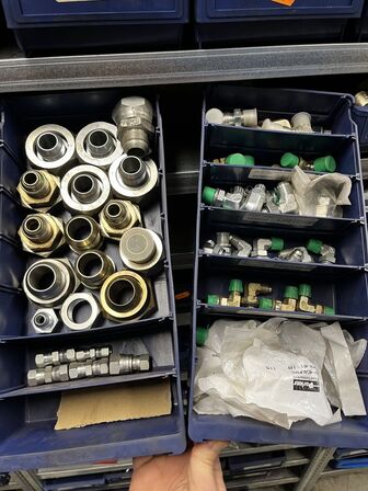 Div. Varelager til hydraulik