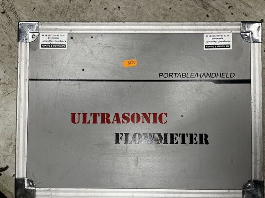 Ultrasonic flowmeter