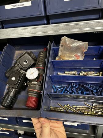 Div. Varelager til hydraulik