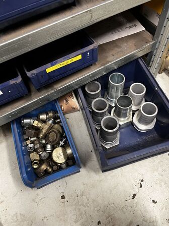 Div. Varelager til hydraulik