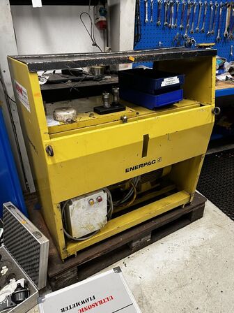 AM Handel og Service ApS *Del 2 - Hydraukliklager m.m.*