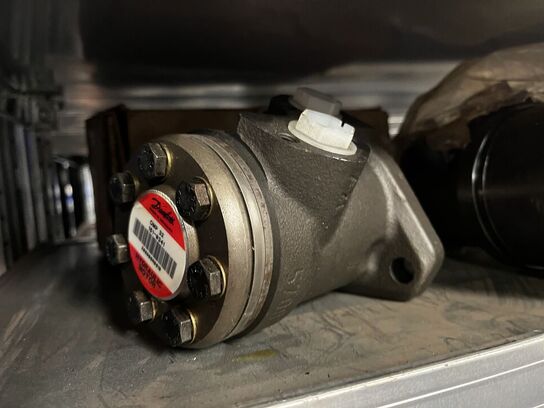 Div. Hydrauliskmotor og ventiler mv.